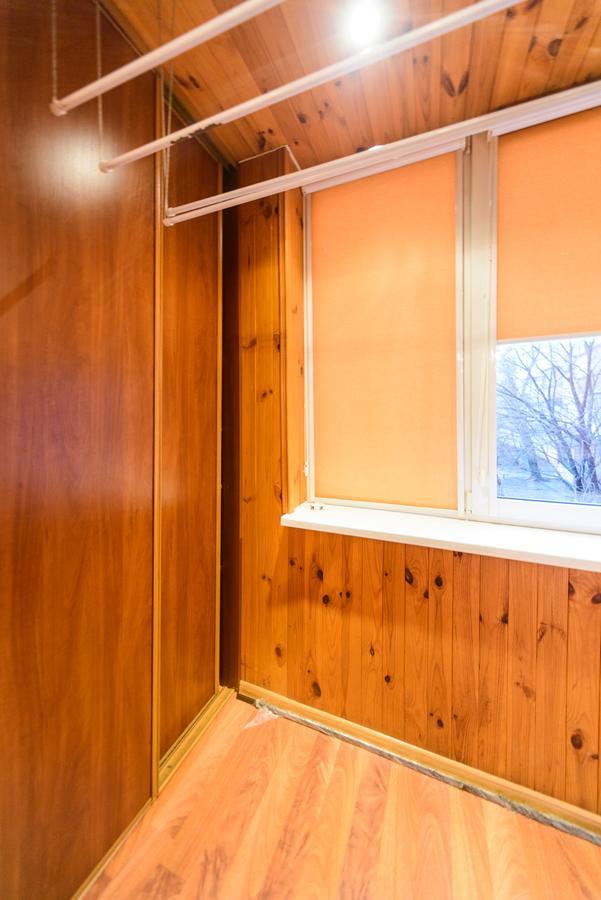 Apartment On Hryhoriia Chuprynky 基輔 外观 照片